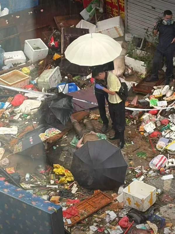 【广西横州洪水】7月8日，广西灾区陆续有遇难者遗体被发现