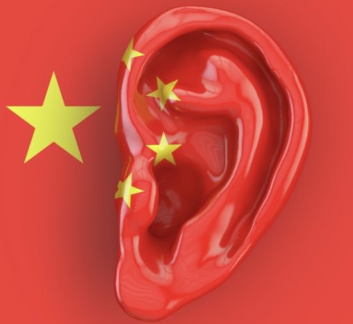 破幕推墙 (Twitter)中共帮凶的又一事实！这个“Account based in + Connected via XXX”功能——它确实在当前环境下问题很大，建议下线的理由至少有以下几条，条条都扎心