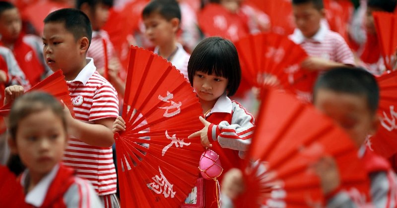 中国教育部推20禁令 基础教育政治定调