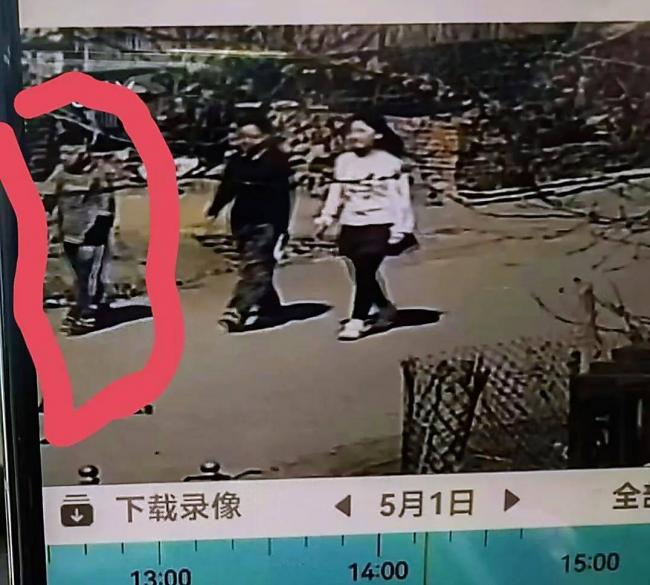 中国两11岁女孩遇害 疑遭性侵 凶手一家四口被抓
