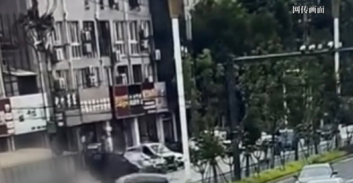 安徽广德发生致命车祸 官方通报引争议