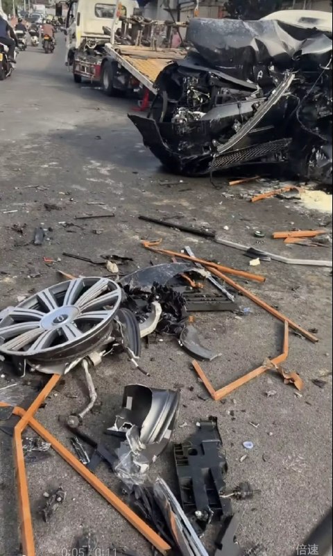 1.疑似华为M8事故，车主被烧死，发生时间、细节、真实性待查