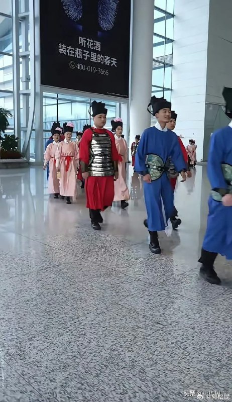 王局拍案