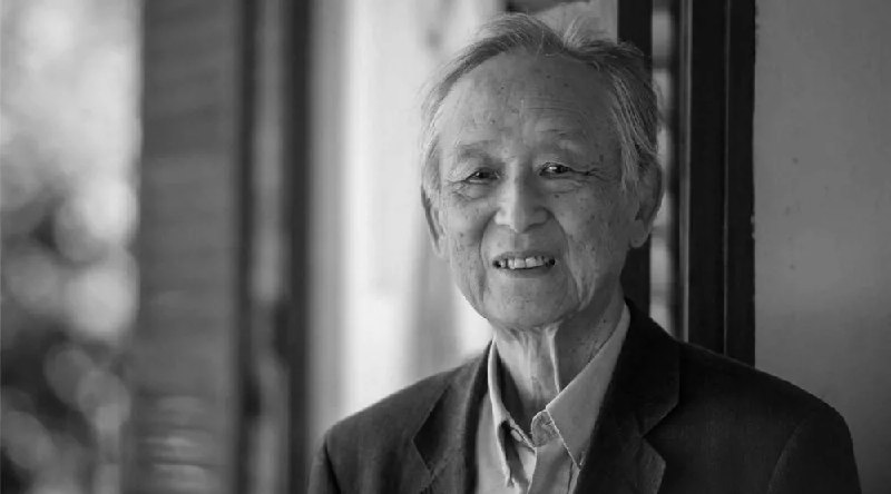 首位诺贝尔文学奖华人作家 高行健巴黎逝世