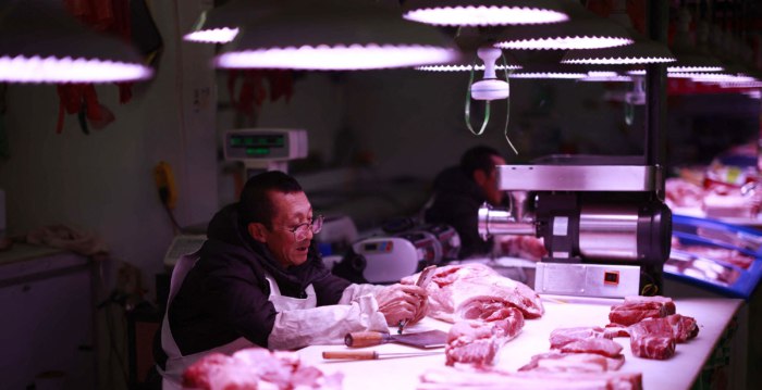 大陆猪肉价格续跌 沈阳特价肉低至1.99元/斤