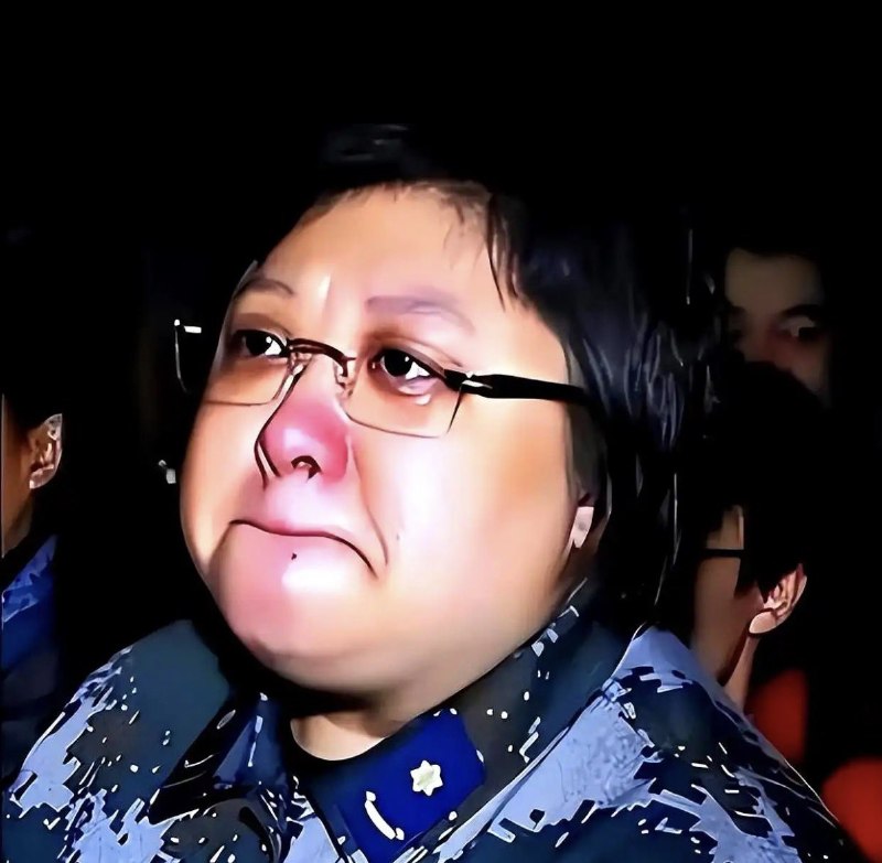 默默