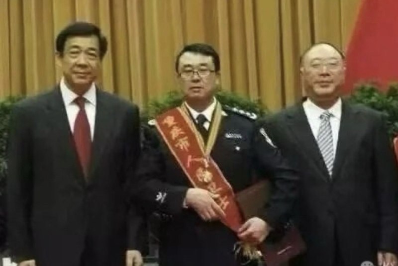 作家崔成浩