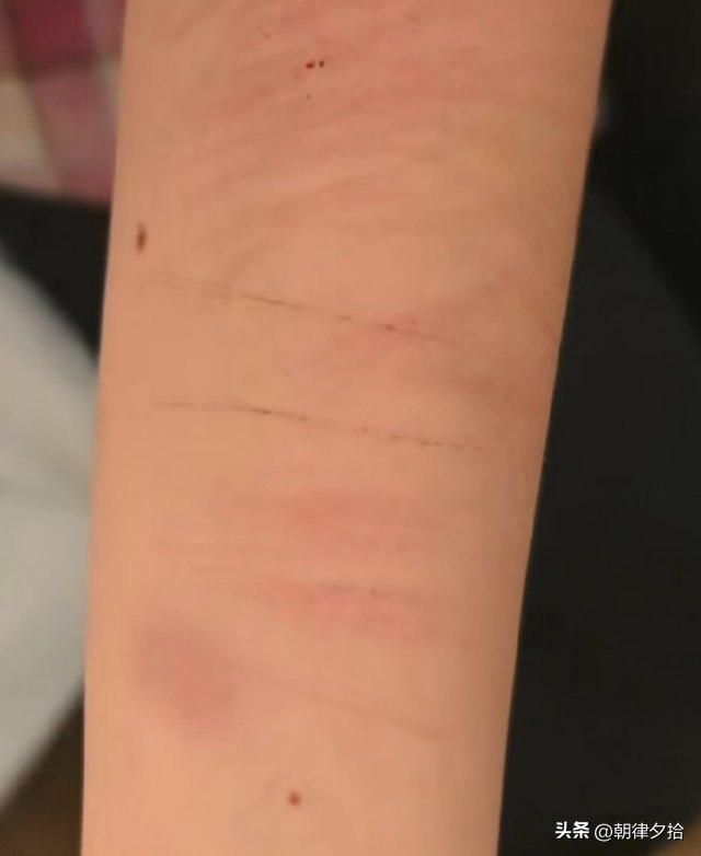 王局拍案