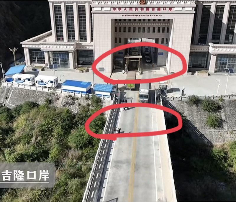 作家崔成浩