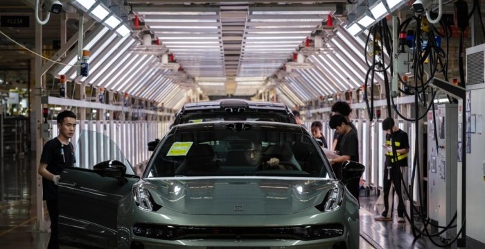 今年首季中国车市明显衰退 崔东树吁拉动消费