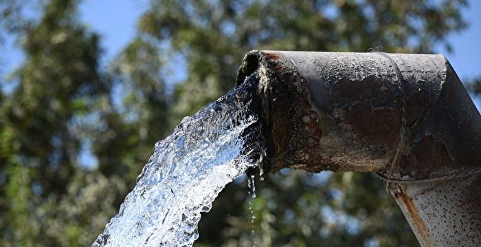 重庆“亿元村”饮水难 供水工程被指形同虚设