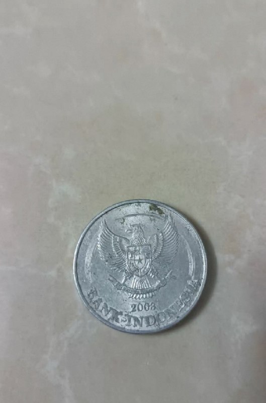 1.闲鱼真的是中国最大的暗网，这个91年的一分的硬币可以卖300元吗？这不知什么牌子的衣服可以卖666元吗？卖衣服就卖衣服好了，为什么要标注在海珠区啊？难道别的地方不可以快递吗？2.这位闲鱼卖家太坑了，价值0.23元人民币的印尼盾硬币，2003年发行的，竟然要价688元，真的有冤大头会买吗？1.闲鱼真的是中国最大的暗网，这个91年的一分的硬币可以卖300元吗？这不知什么牌子的衣服可以卖666元吗？卖衣服就卖衣服好了，为什么要标注在海珠区啊？难道别的地方不可以快递吗？2.这位闲鱼卖家太坑了，价值0.23元人民币的印尼盾硬币，2003年发行的，竟然要价688元，真的有冤大头会买吗？