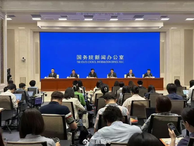 王局拍案