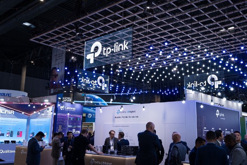 Chinese Founder of Router-Maker TP-Link Seeks a Trump Gold Card