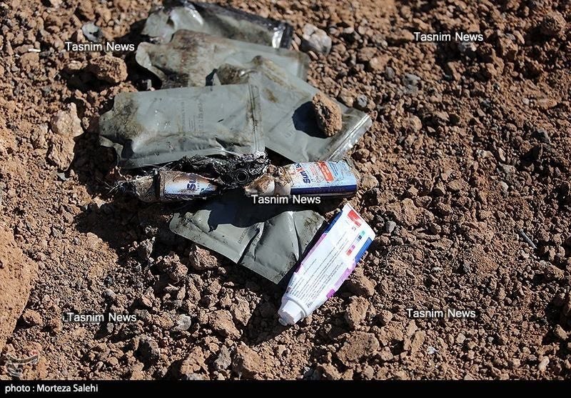 1. 没想到，那名被救回的美军飞行员在被困的48小时里，竟然可能还能用牙膏刷牙、涂防晒霜（SunX50）😅这也侧面说明，美军的补给体系里，不只是生存和作战需求，连最基本的个人护理也被考虑在内