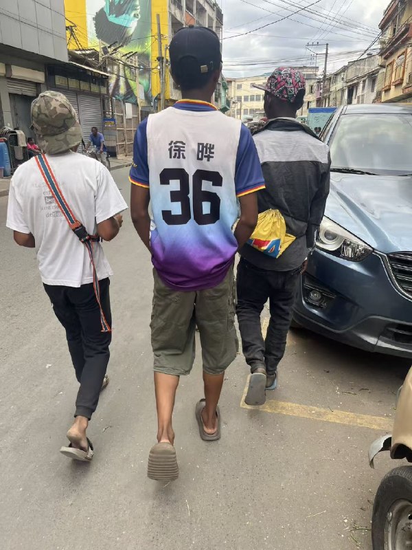 所谓伊人 在水一方