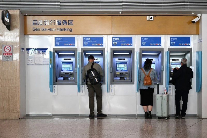 中国追查富豪海外资产　重手封堵资金外流