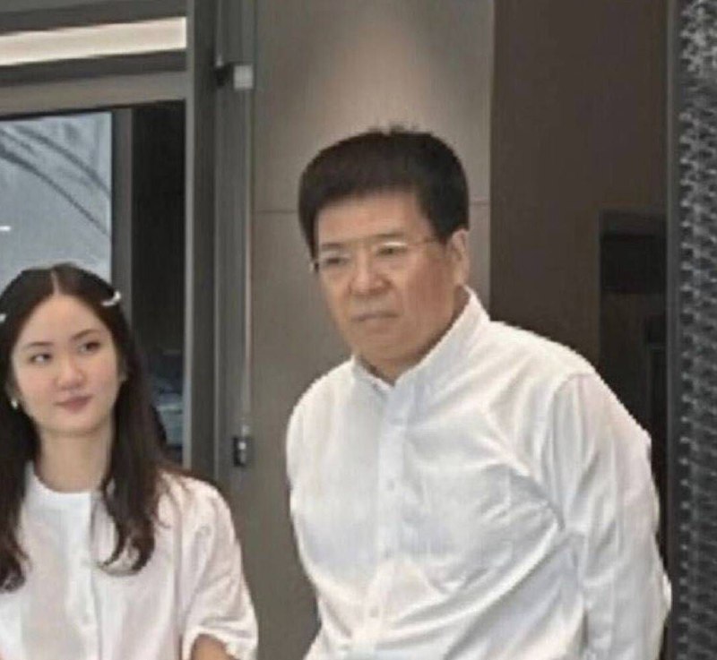 蛙哥这是大爆料，抖音和QQ群疯传，投稿