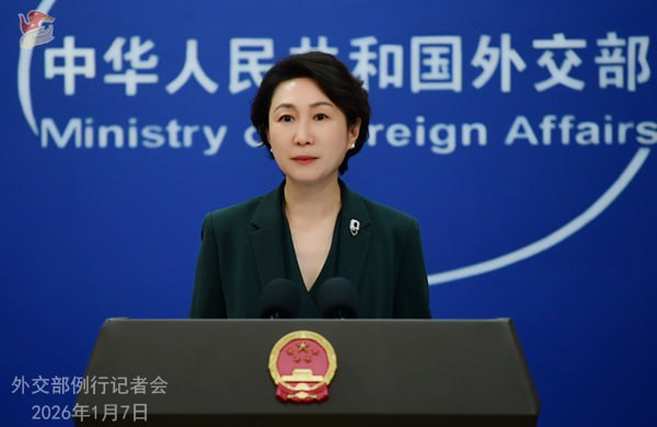 在中国外交部例行记者会上，外国记者就美国针对委内瑞拉的做法提问，大概意思是除了外交声明和谴责之外，中方还有其他招吗？猜猜毛宁会怎么回答彭博社记者