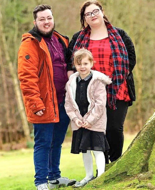英国首例跨性别家庭